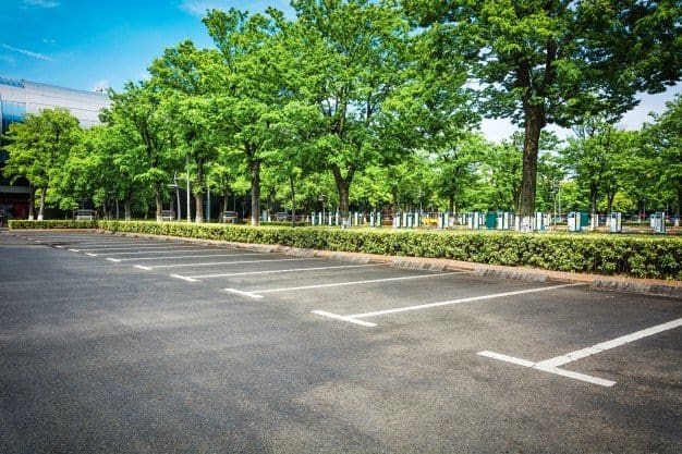 White Line Markers